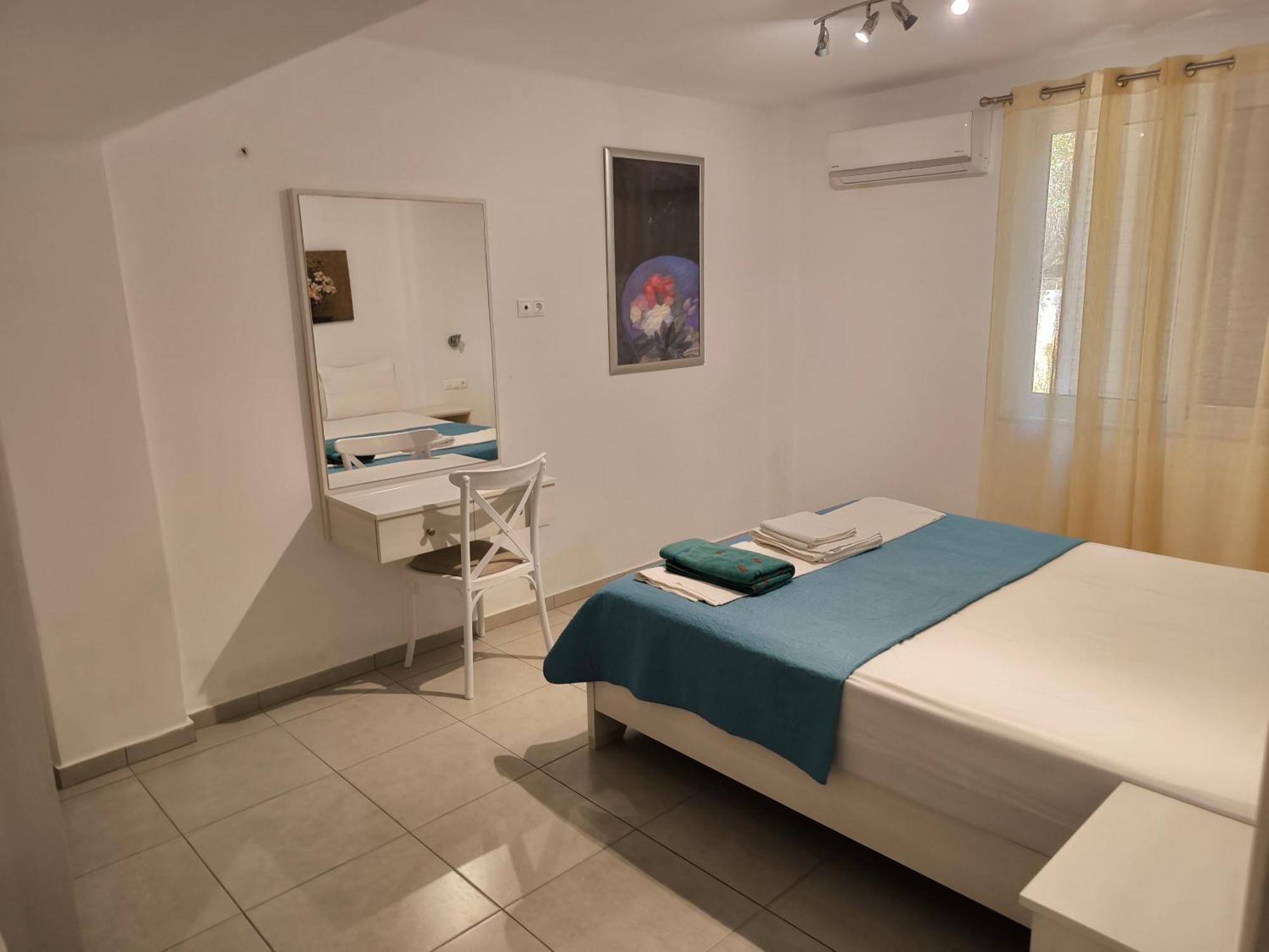 Alexia Rooms Paleochora Exterior foto