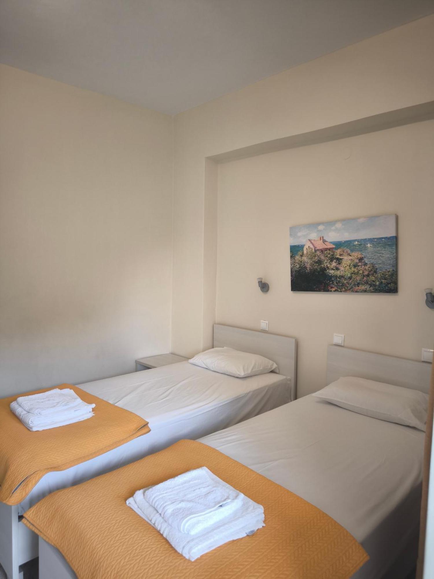 Alexia Rooms Paleochora Exterior foto